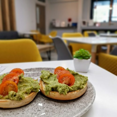 MADE avo smash MADE avo smash